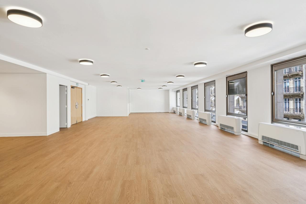 Bureau Paris 242m² Location bureau Paris OLBUR2428217 5